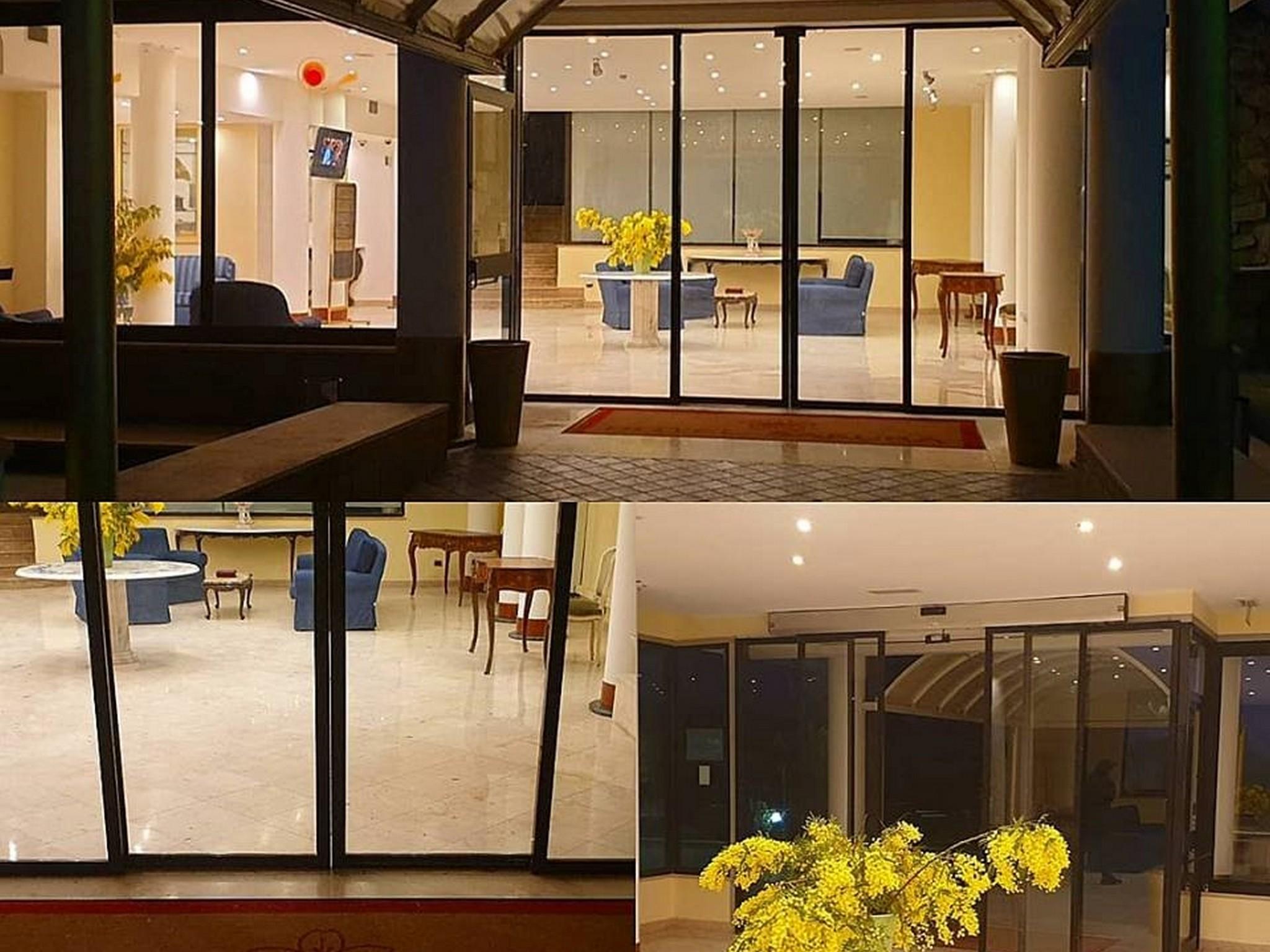 Hotel Sakura トッレ・デル・グレコ エクステリア 写真