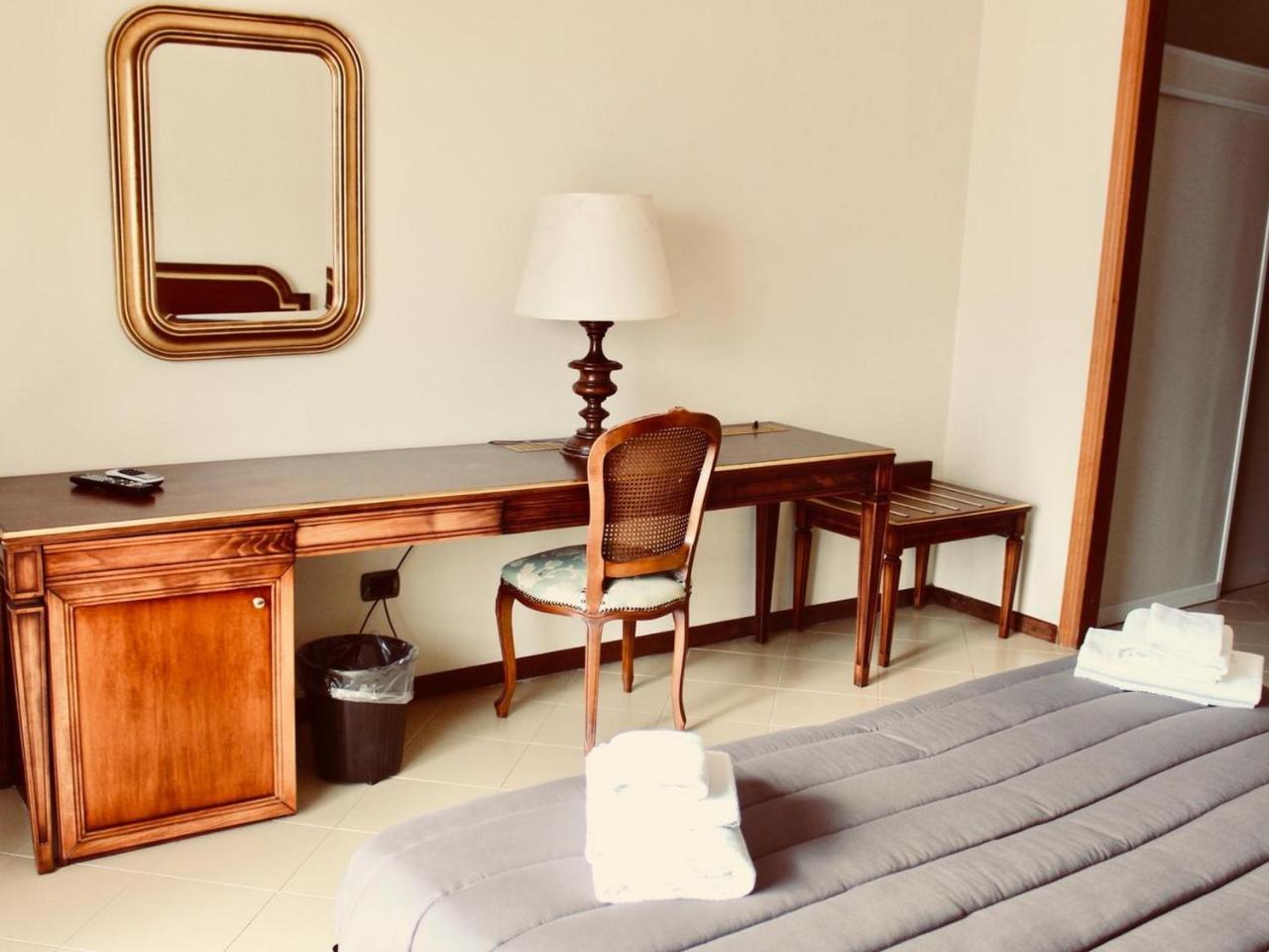 Hotel Sakura トッレ・デル・グレコ エクステリア 写真